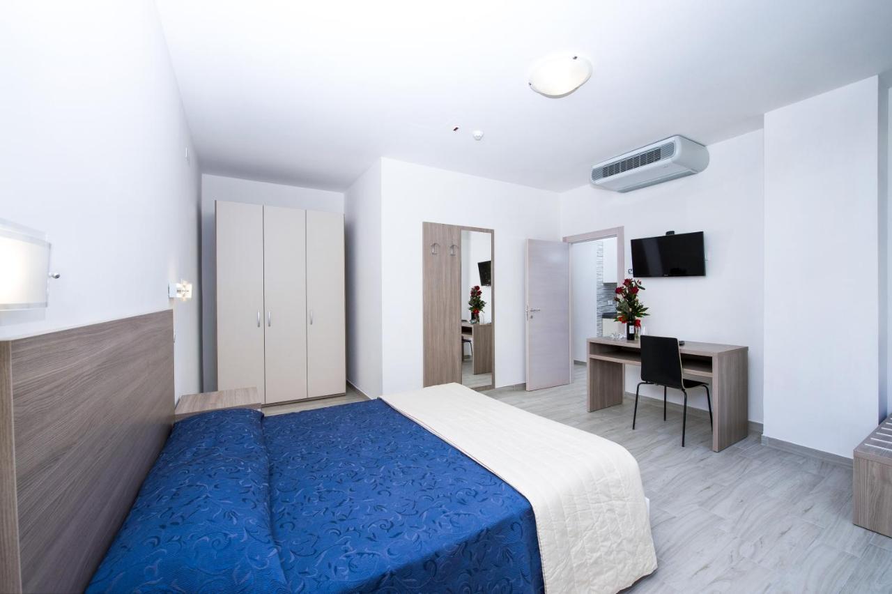 Ciccio Hotel Misano Adriatico Luaran gambar